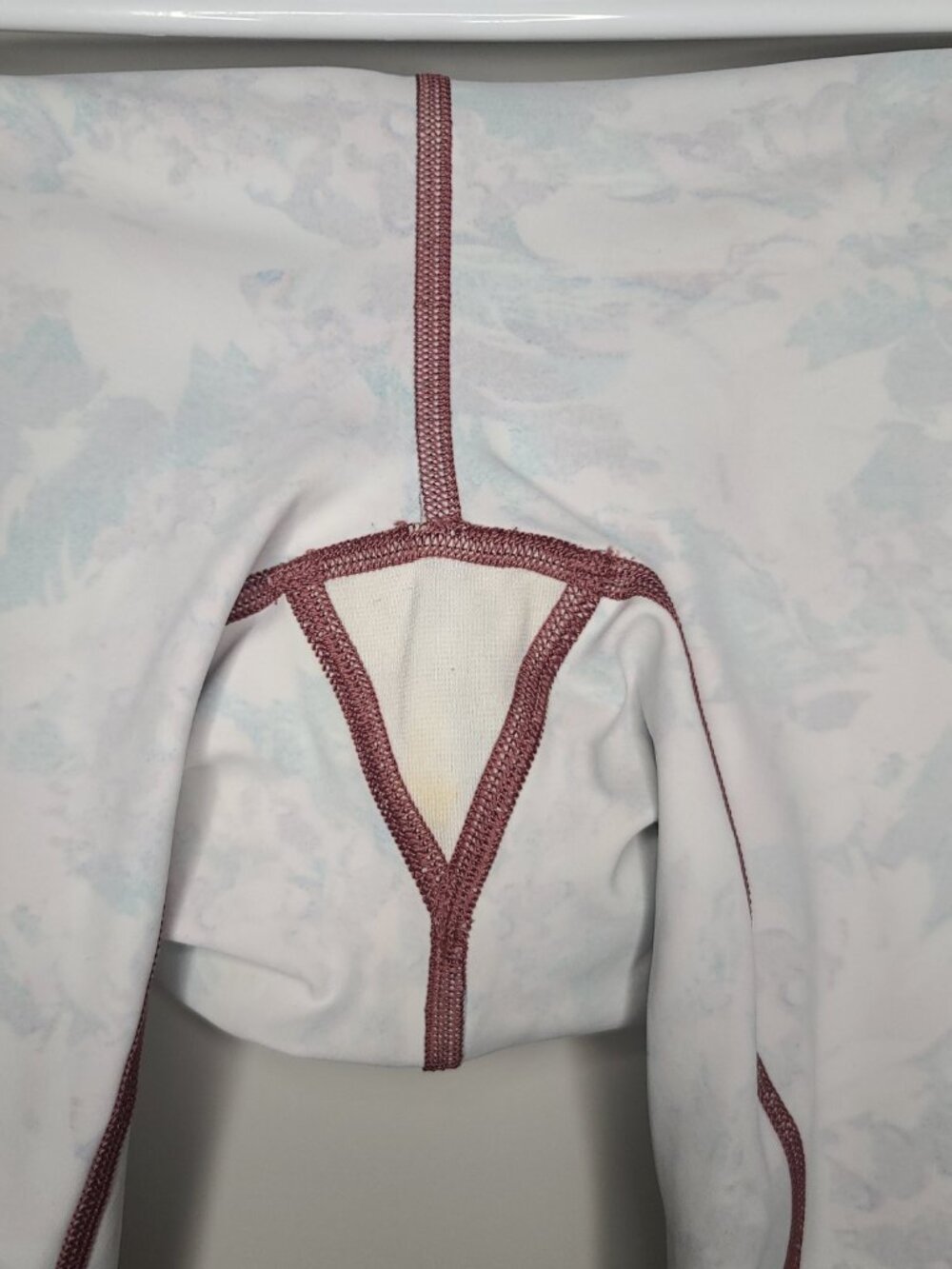 Lululemon Wunder Under High-rise Spectrum Nulux Size 4 *Matching set available - Picture 7 of 7
